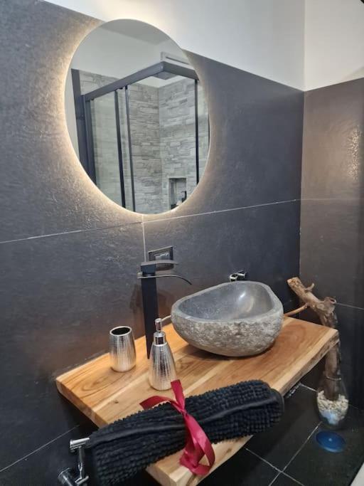 Tribunali Naples Flat Bagian luar foto