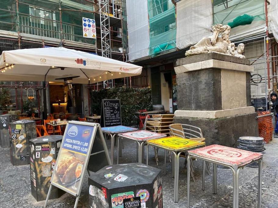 Tribunali Naples Flat Bagian luar foto